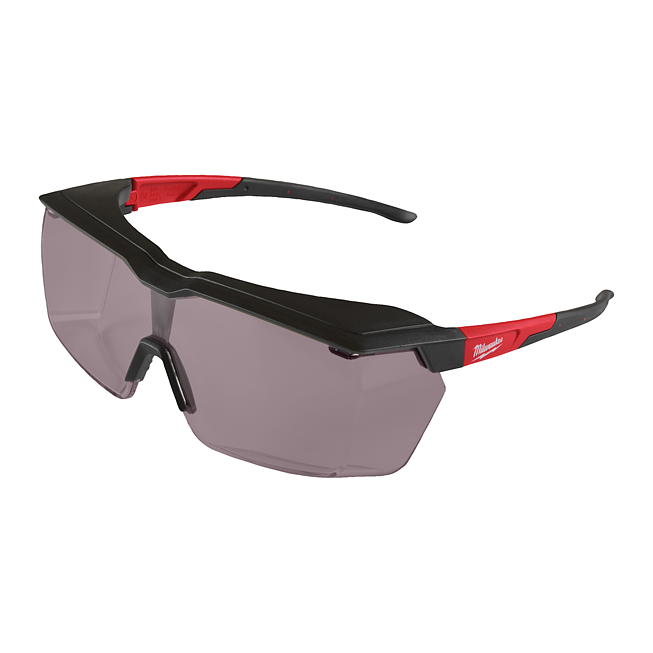 Milwaukee &Uuml;berbrille get&ouml;nt