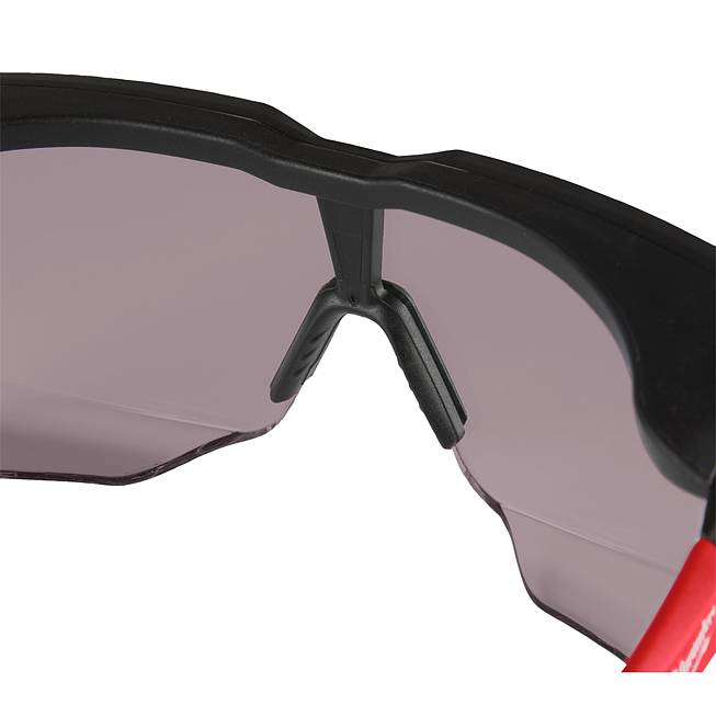 Milwaukee &Uuml;berbrille get&ouml;nt