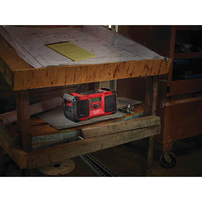 Radio DAB+ Milwaukee M18 JSRDAB Baustellenradio 18V Digitalradio Akku-/Netz 